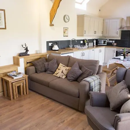 Fuesli Lodge - Boutique Cottage At Harrys Cottages Pen-y-Clawdd Exterior photo