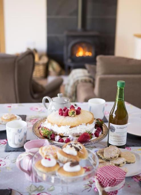 Fuesli - Boutique At Harrys Holiday home